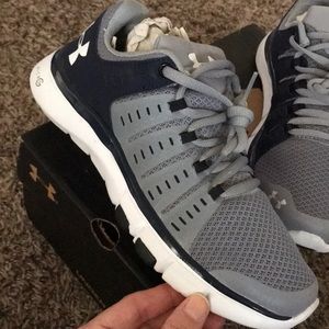 Womens Under Armour Shoes  - size 6.5